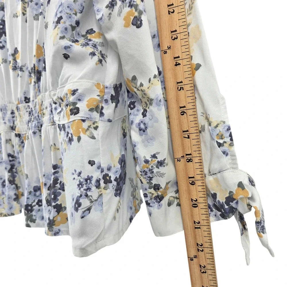 Abercrombie & Fitch Floral V-Neck Button Front Peplum‎ Top White Blue Boho L